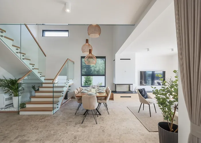 Dekorti Villa Kozino