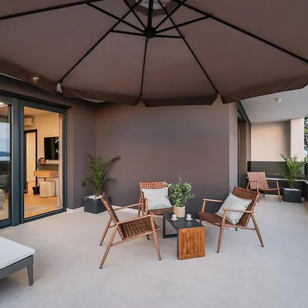 Villa Dekorti Kožino