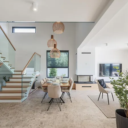 Dekorti Villa Kozino